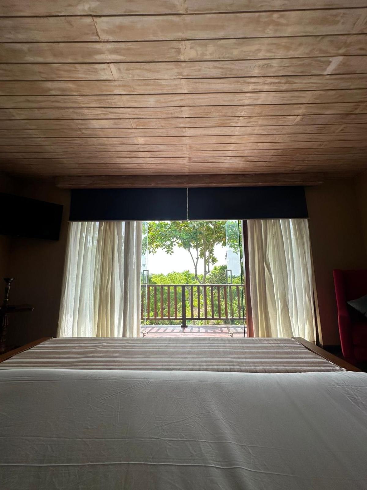 Nikara Luxury Beach House 蒂瑟默哈拉默 外观 照片